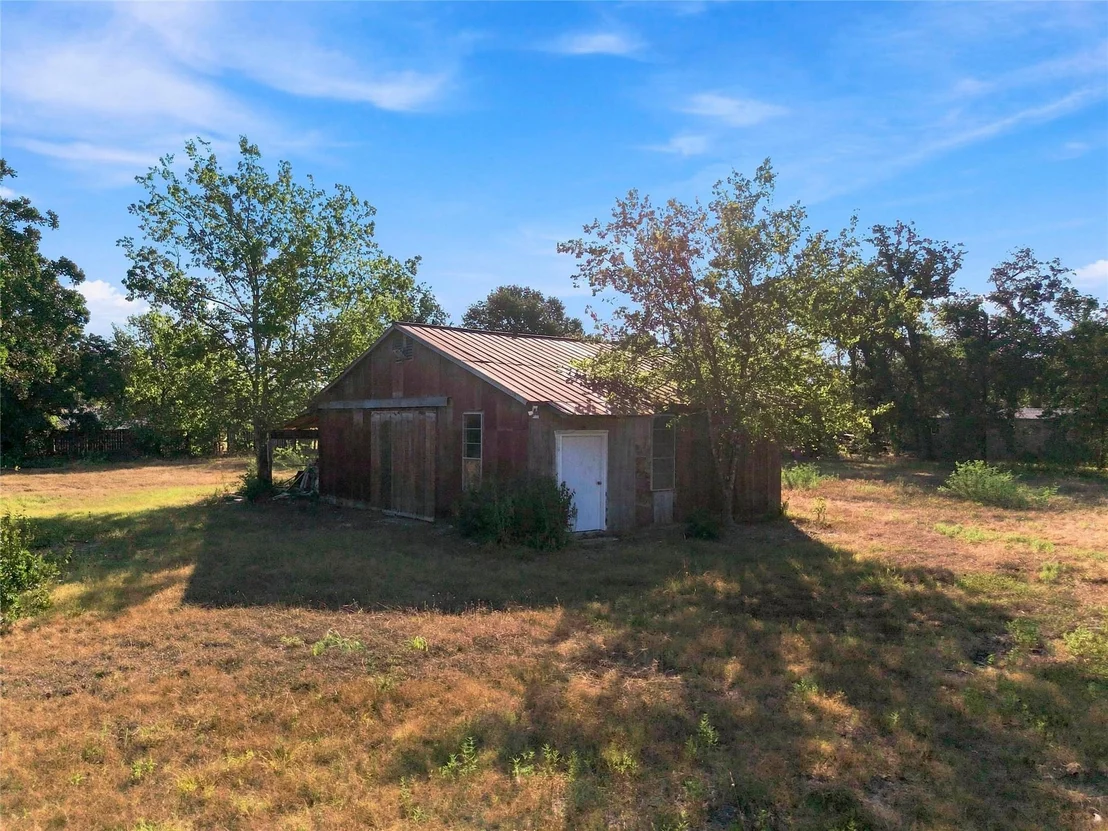 Photo of 1056 E Central
