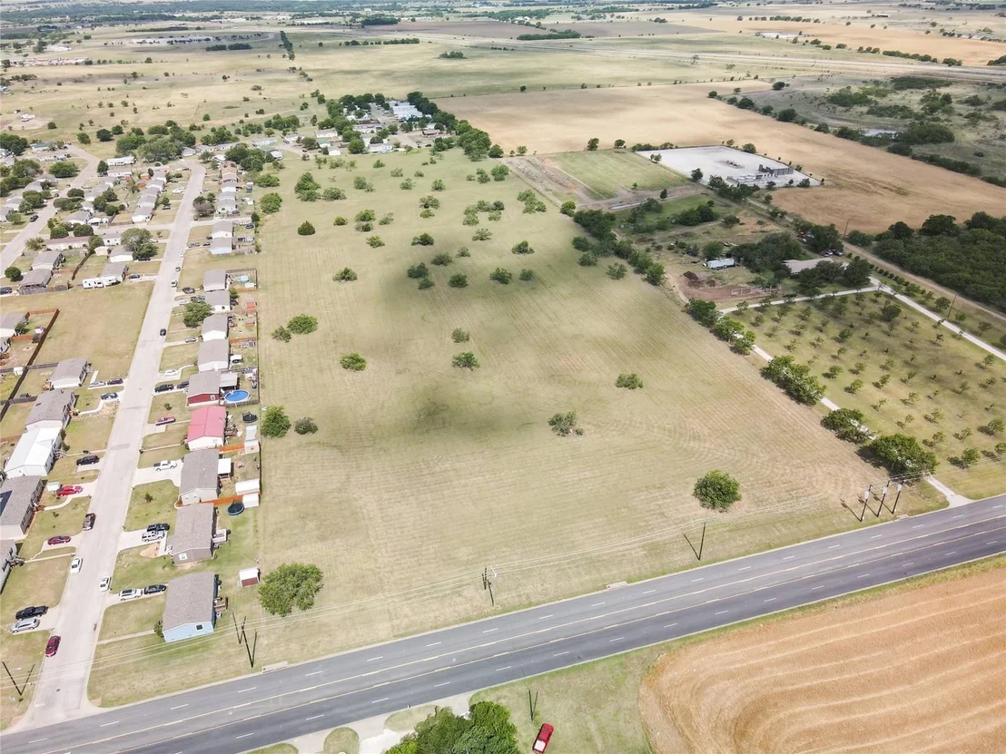 Photo of 2209 N Nolan River Road