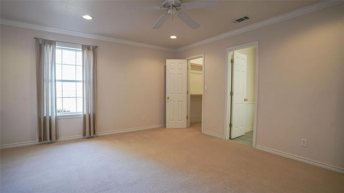 Photo of 1041 Clarence Road