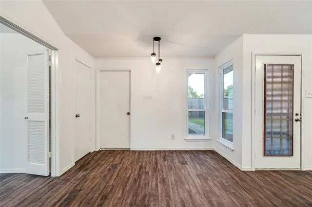 Photo of 1313 Clover Drive