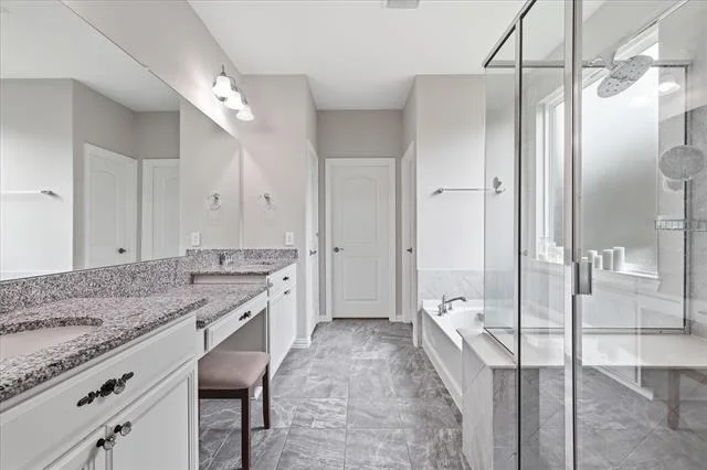 Photo of 825 Crest Breeze Drive