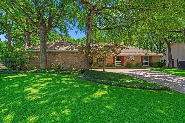 Photo of 429 Rolling Hills Trail