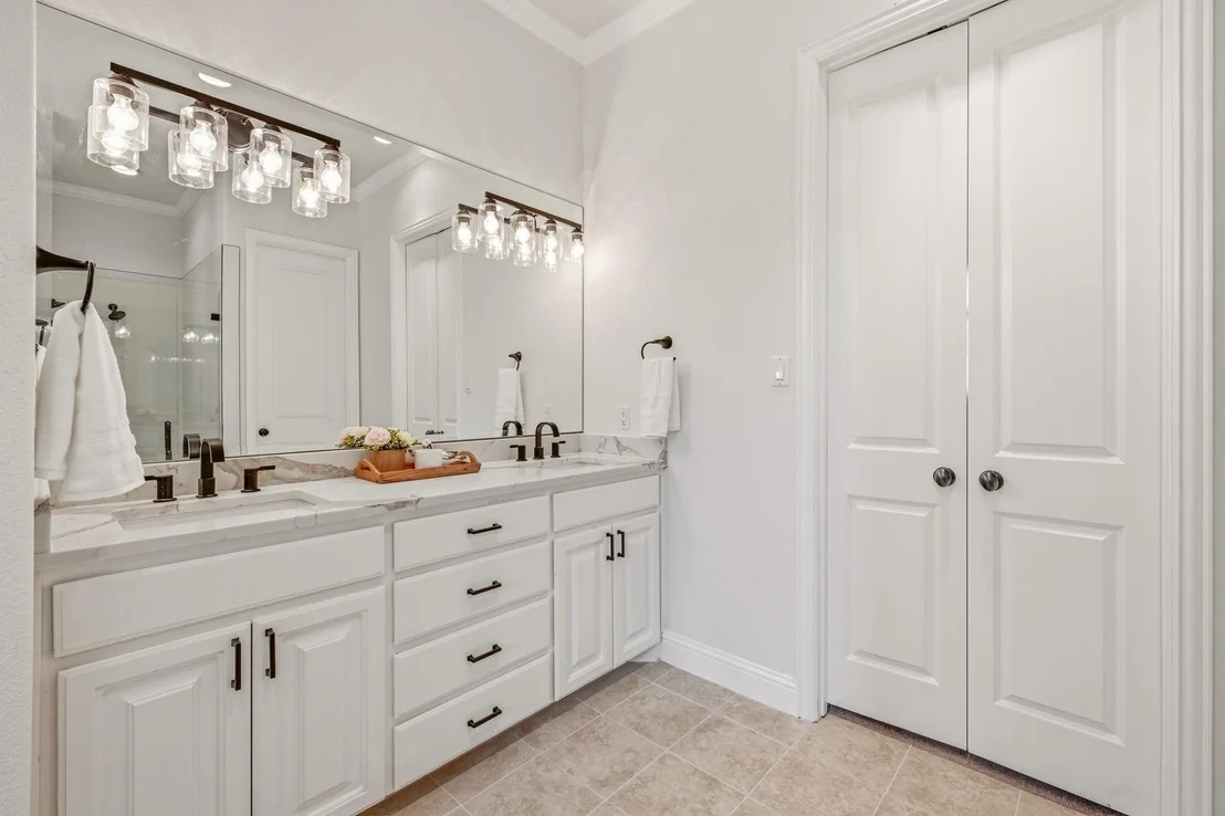 Photo of 2414 Vineyard Drive