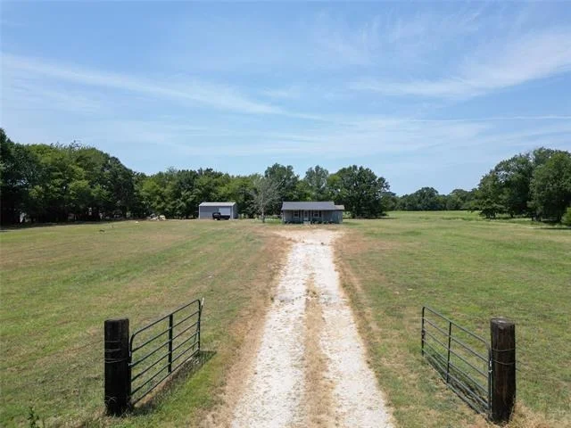 Photo of 429 County Road 2610