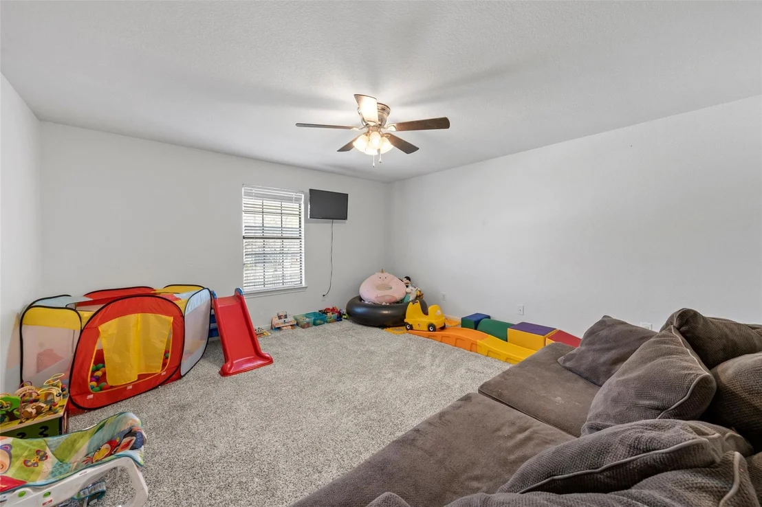 Photo of 216 Hillside Drive