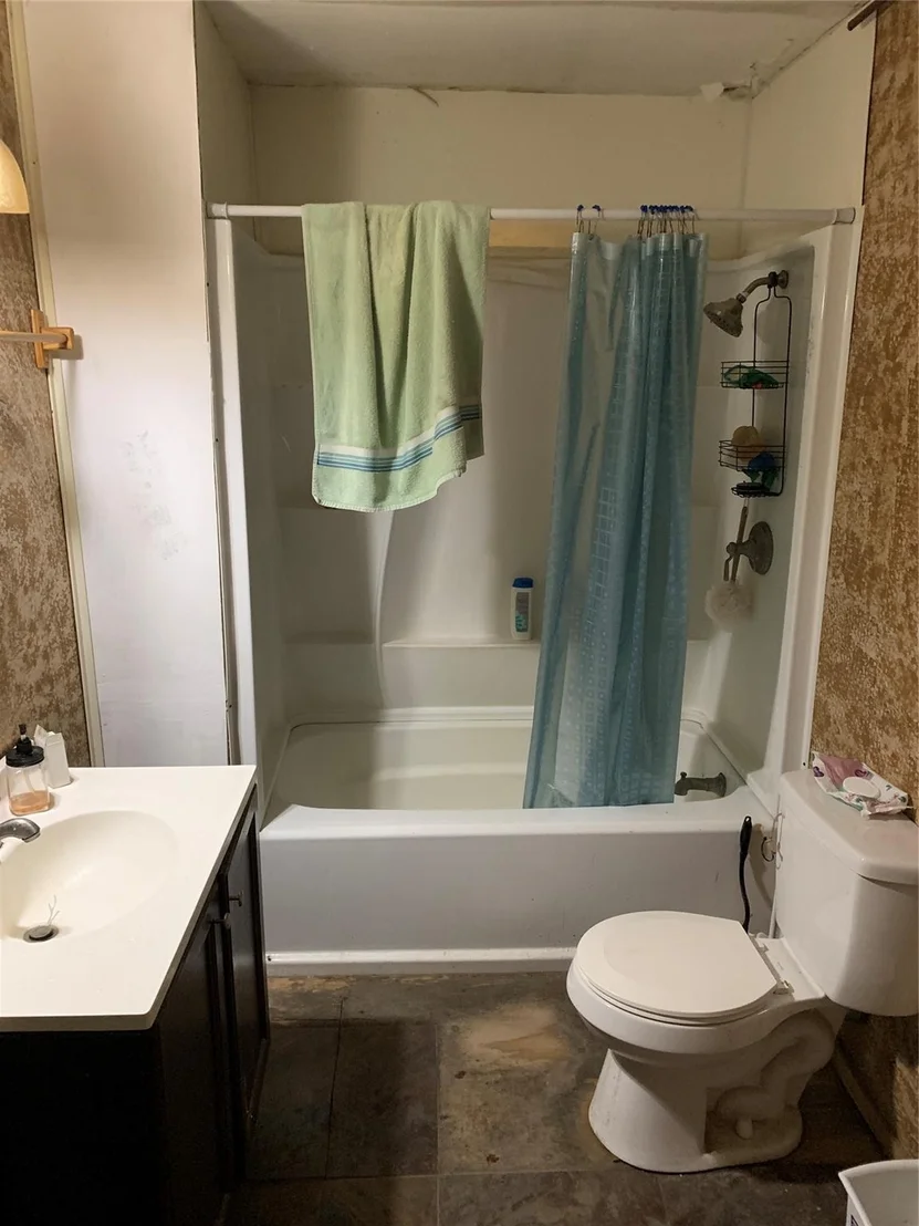 Photo of 100 S Wright Avenue