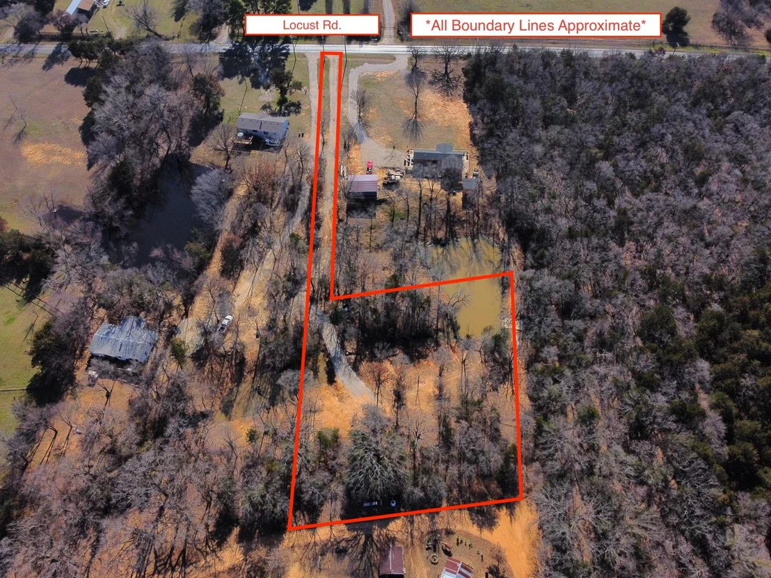 Photo of 449 Locust Road