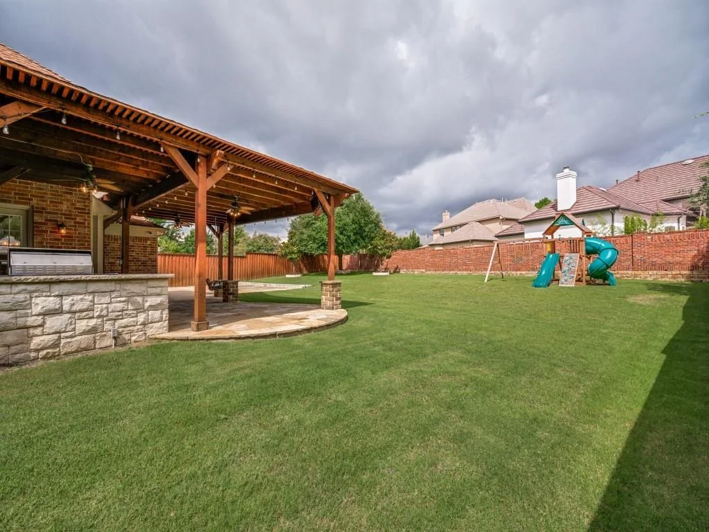 Photo of 841 Wind Brook Lane