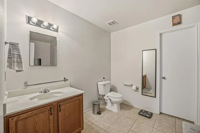 Photo of 16617 Woodside Drive