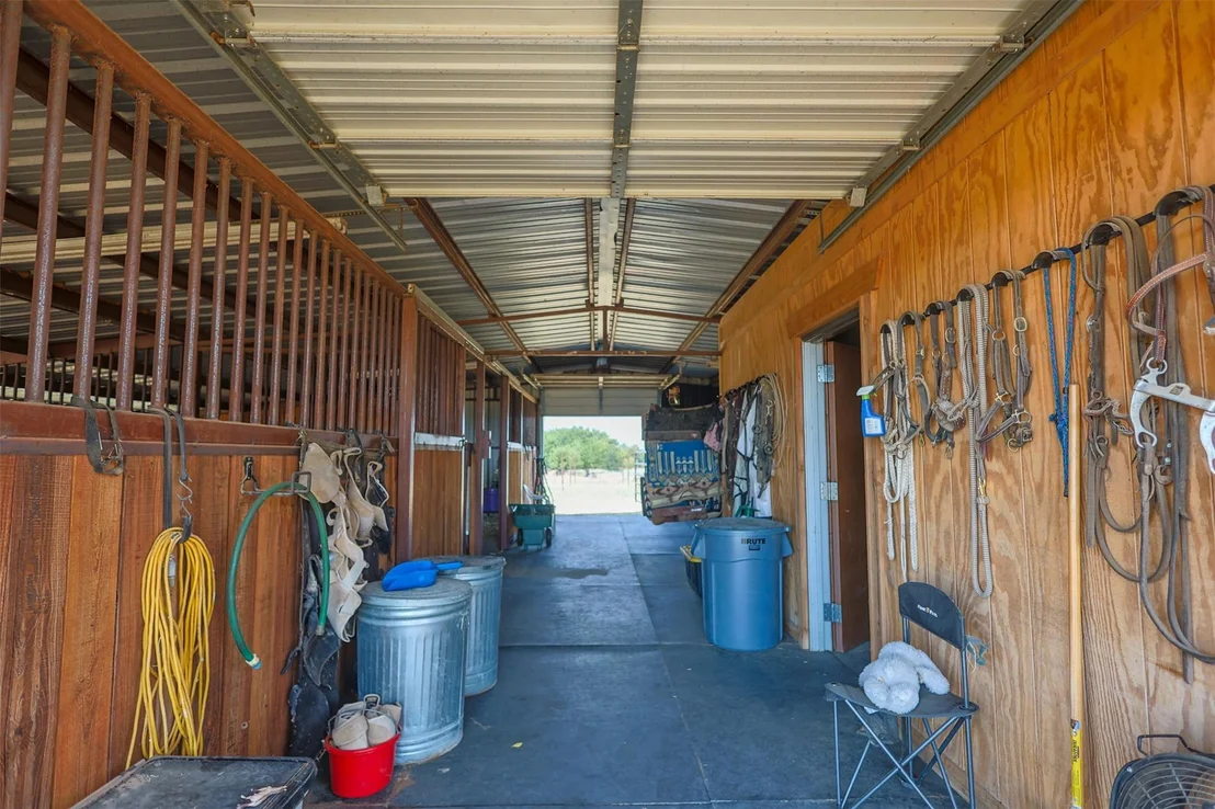 Photo of 1108 County Road 4360