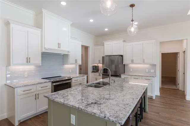 Photo of 6917 Mcleod Drive