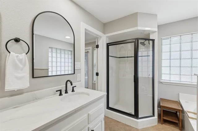 Photo of 5706 Trail Lake Drive