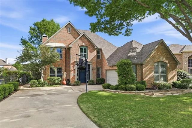 Photo of 1048 Basilwood Drive