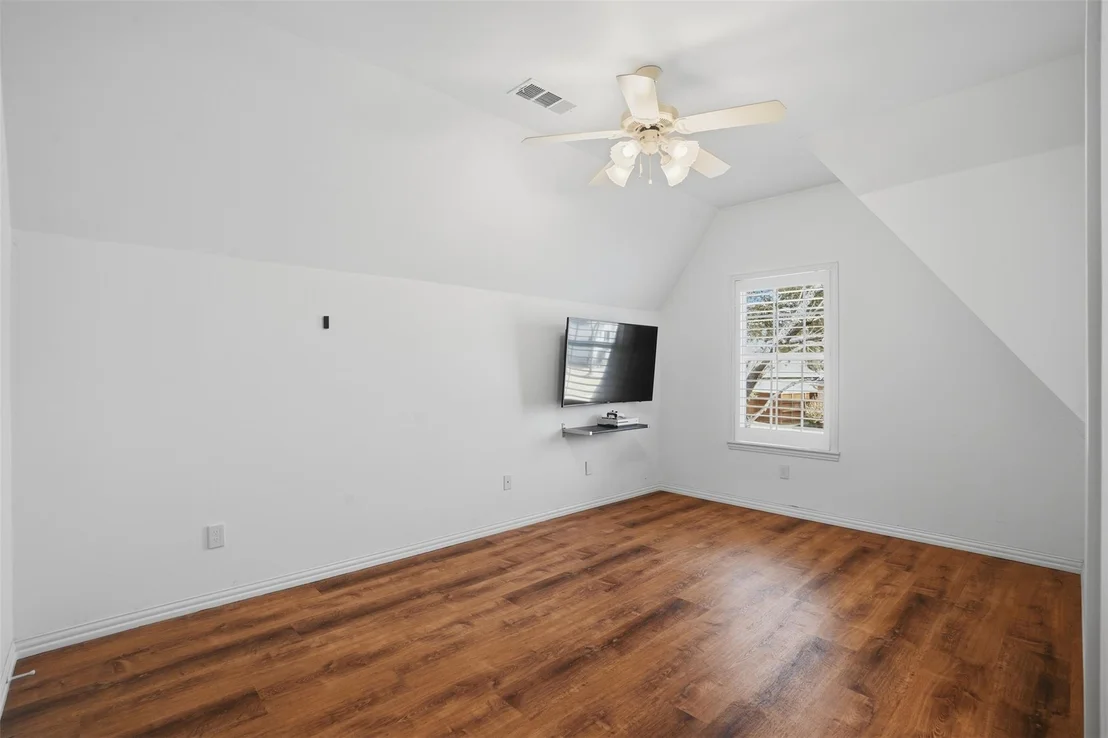 Photo of 3509 Lakebrook Drive