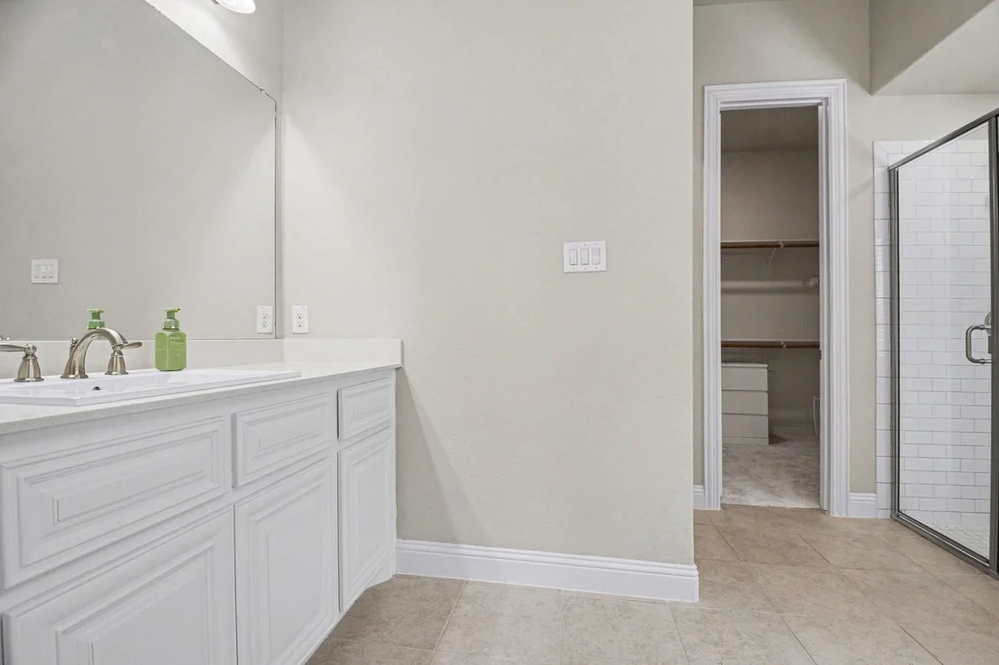 Photo of 3323 Royal Ridge Drive
