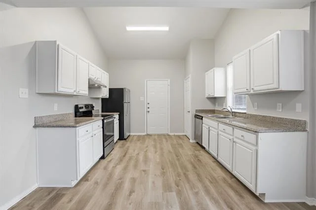 Photo of 206 River Rock Drive
