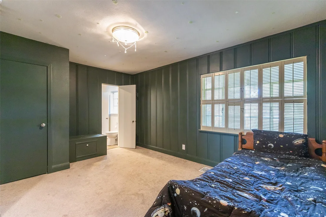 Photo of 3765 Woodridge Drive