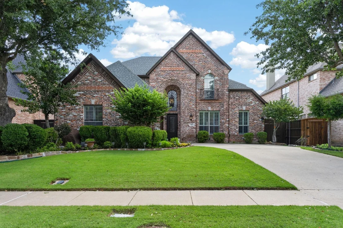 Photo of 112 Georgian Drive