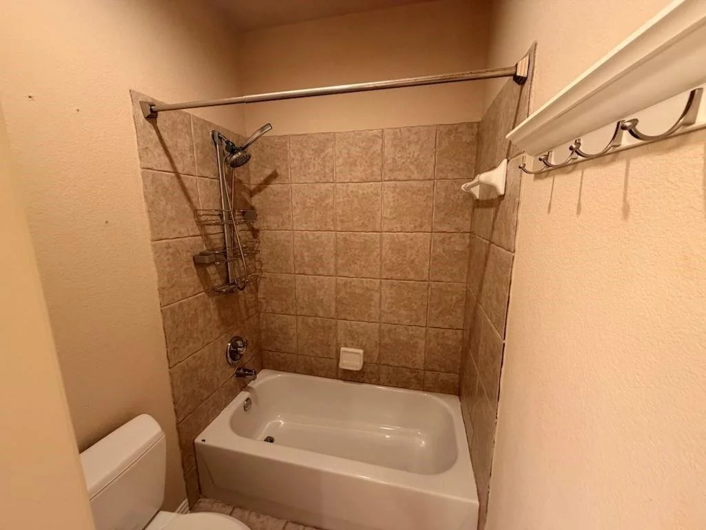 Photo of 2185 Clubview Drive