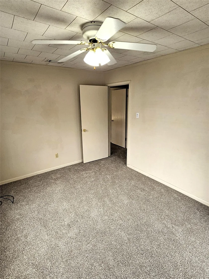 Photo of 105 N 3rd Street