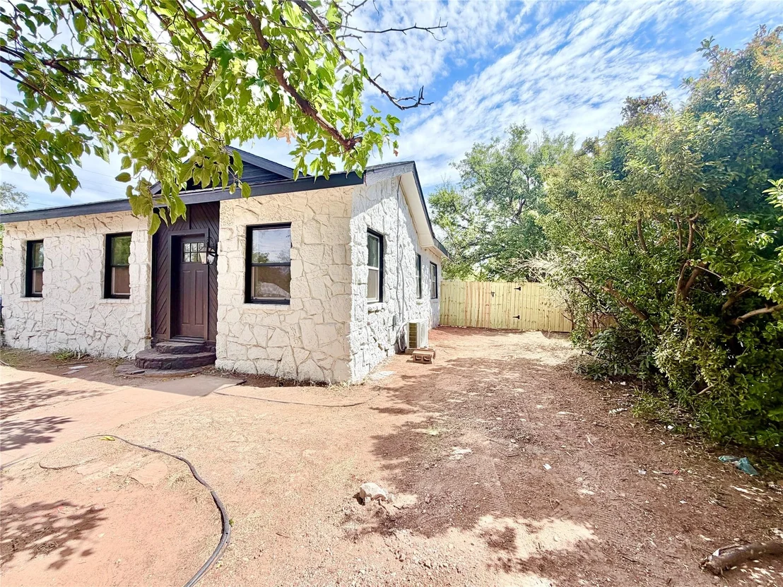Photo of 525 Miller Street