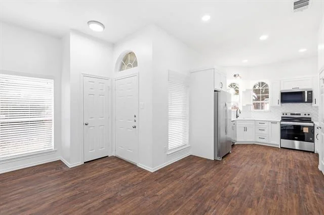 Photo of 153 Summerhill Drive