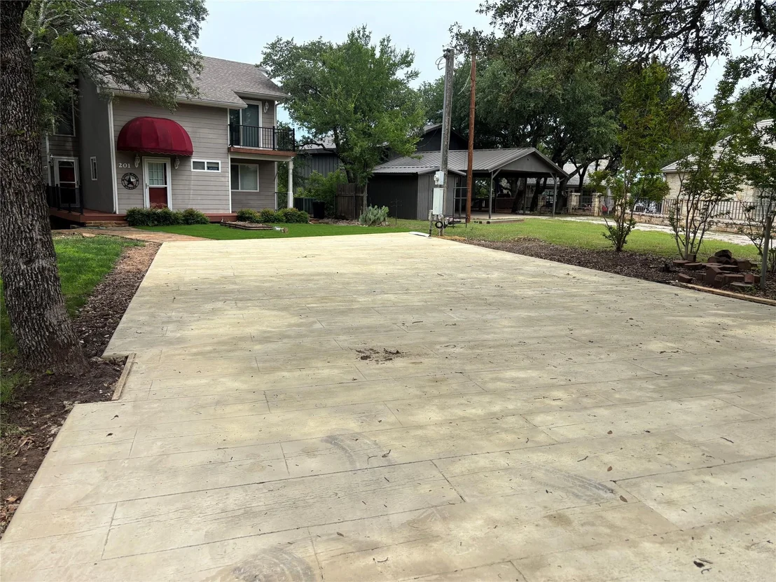 Photo of 201 Cove Circle