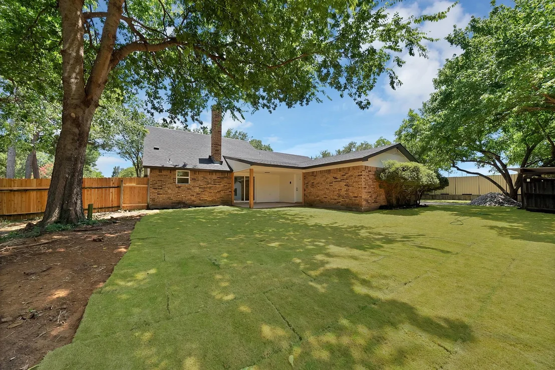 Photo of 105 Oak Lane