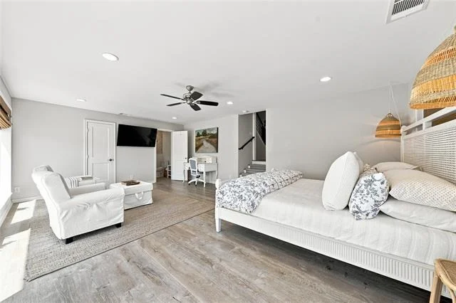 Photo of 104 Doering Bay Circle