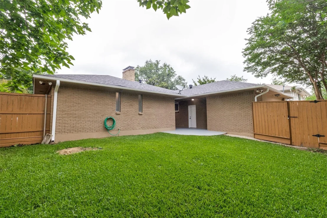 Photo of 9552 Timberleaf Drive