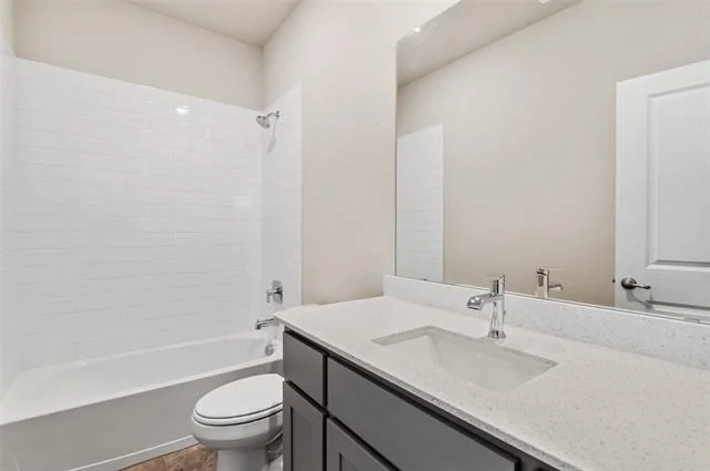 Photo of 15713 Euston Terrace