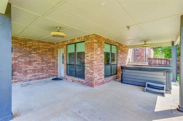 Photo of 18 Hideaway Court