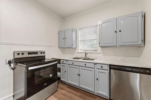 Photo of 604 Garrison Street