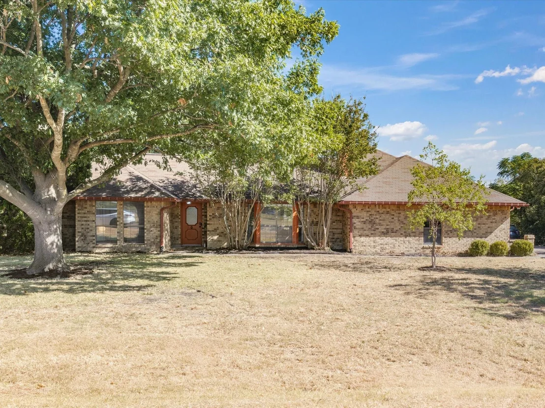 Photo of 840 Lynn Ann Drive