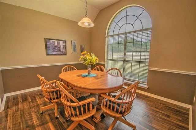 Photo of 13650 Willow Springs Road