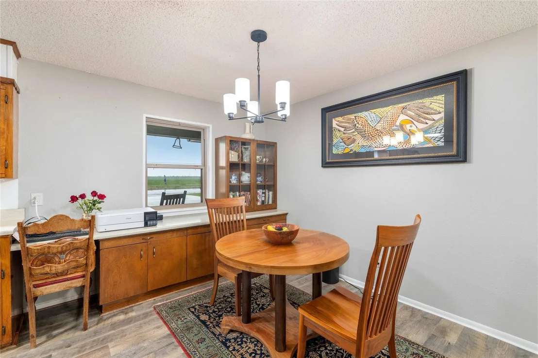Photo of 205 longhorn dr