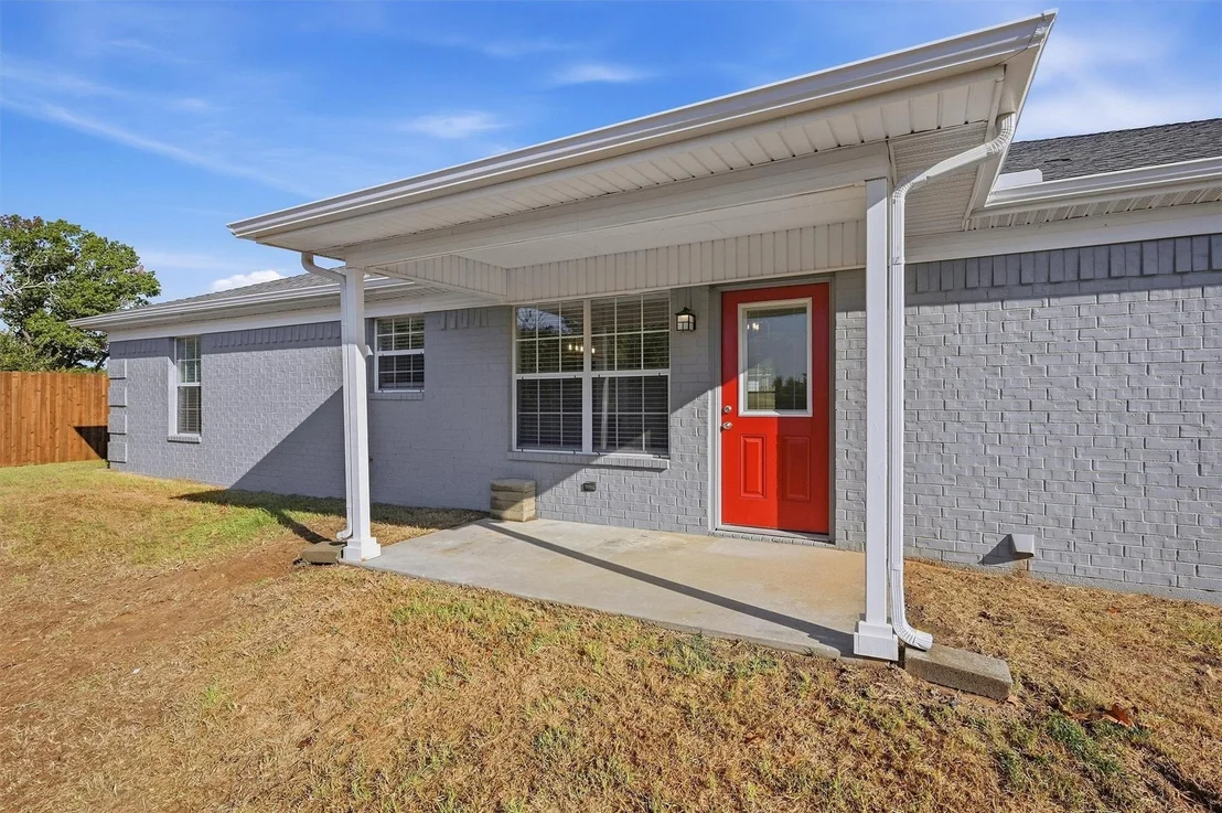 Photo of 566 Mccraw Lane