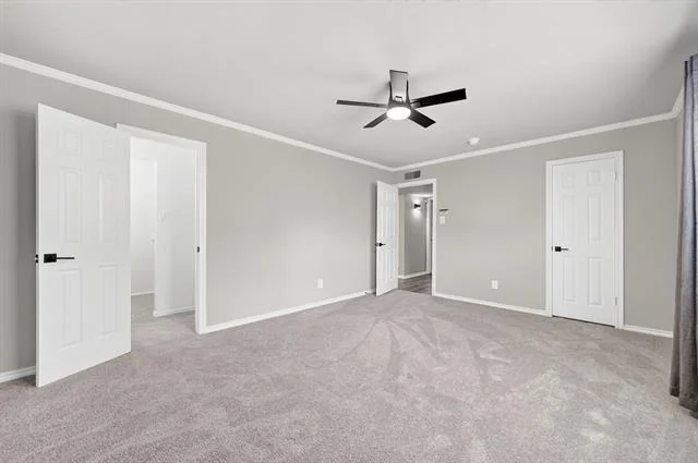 Photo of 4333 Woodbluff Drive