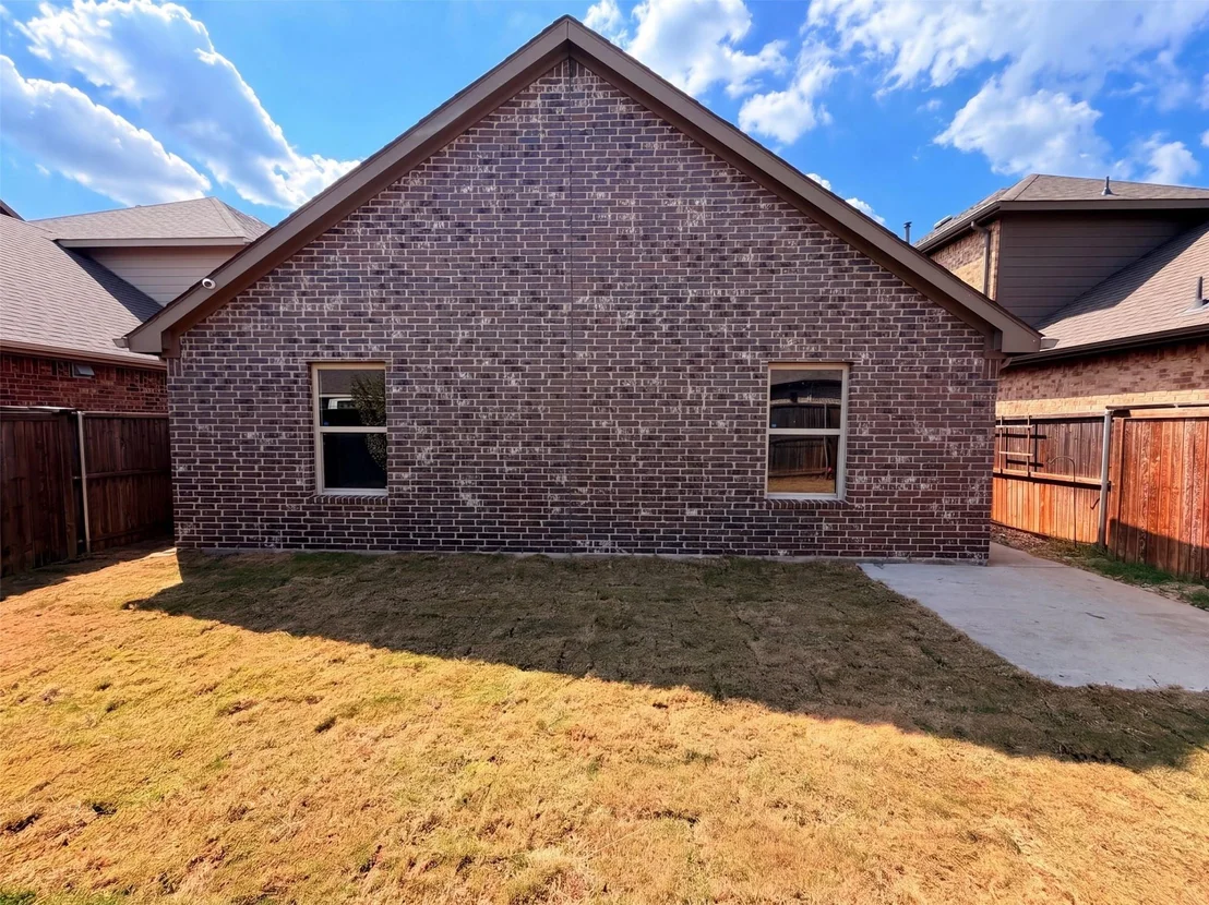 Photo of 5558 Yarborough Drive