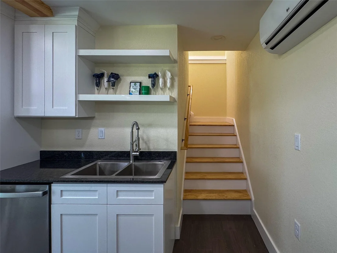 Photo of 1228 Kennie Drive