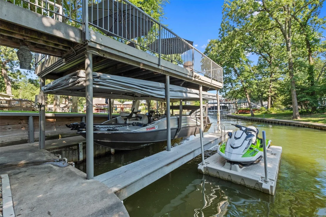 Photo of 124 Robin Hood Way