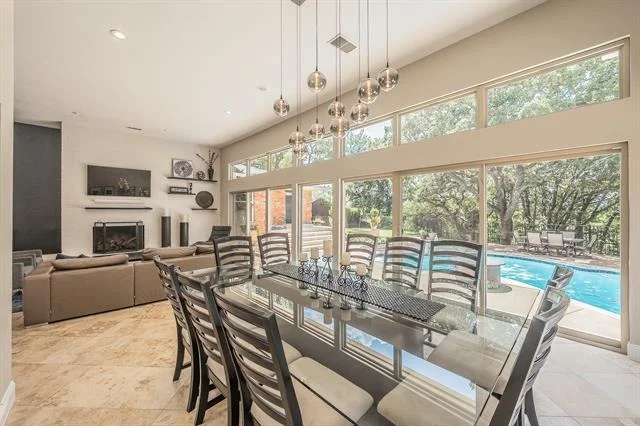 Photo of 1406 Riverview Drive