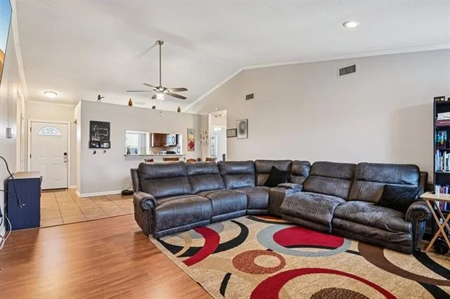 Photo of 1318 Oak Run Drive