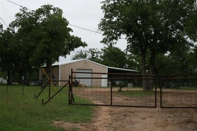 Photo of 2701 Live Oak Road