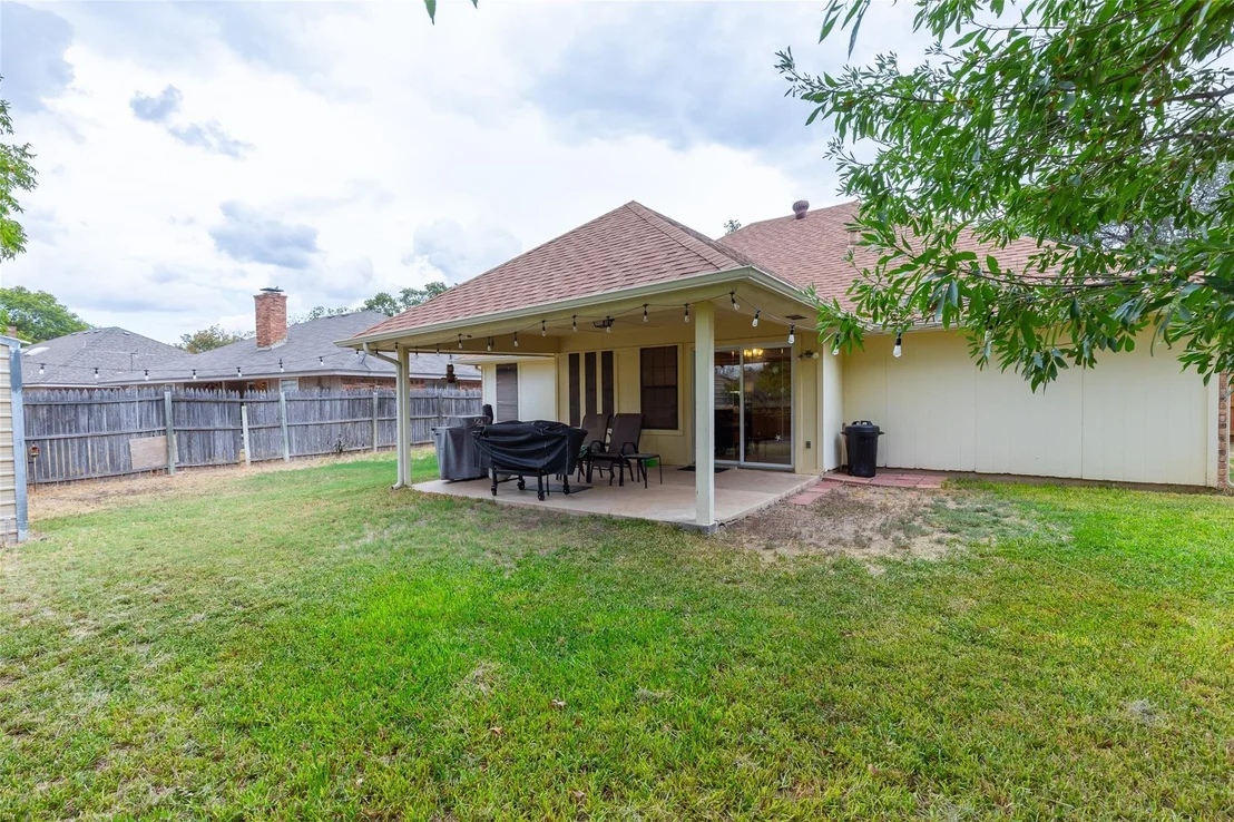 Photo of 3166 Constitution Avenue