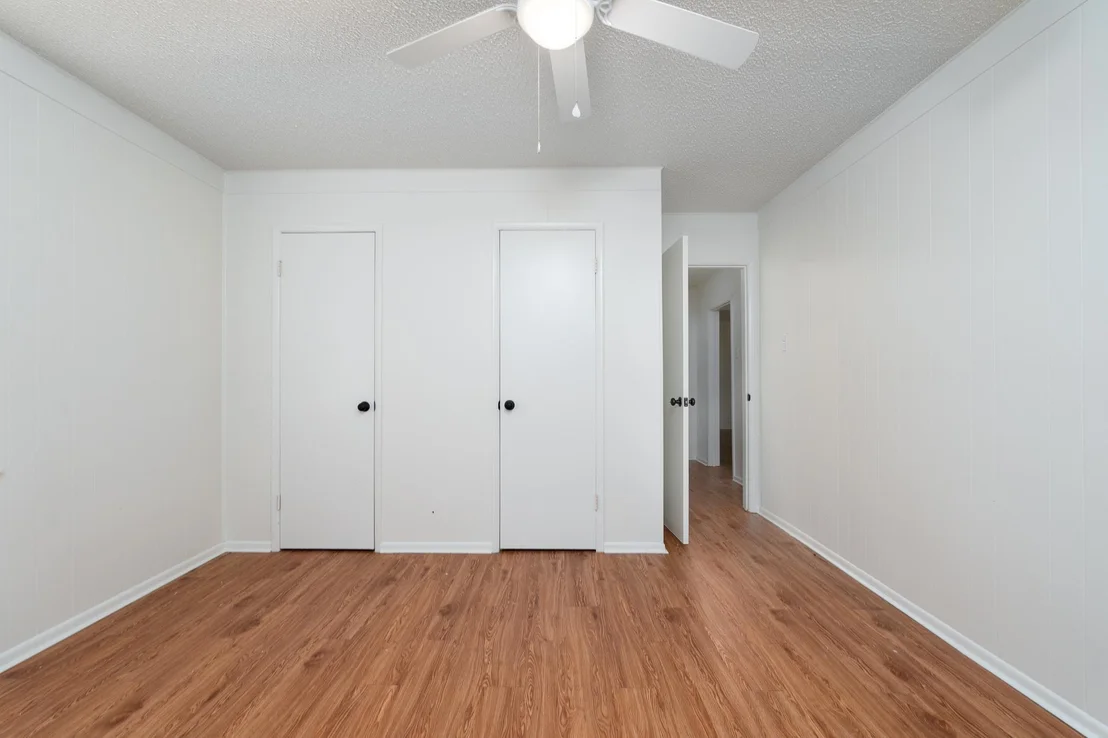 Photo of 102 S 2nd Street