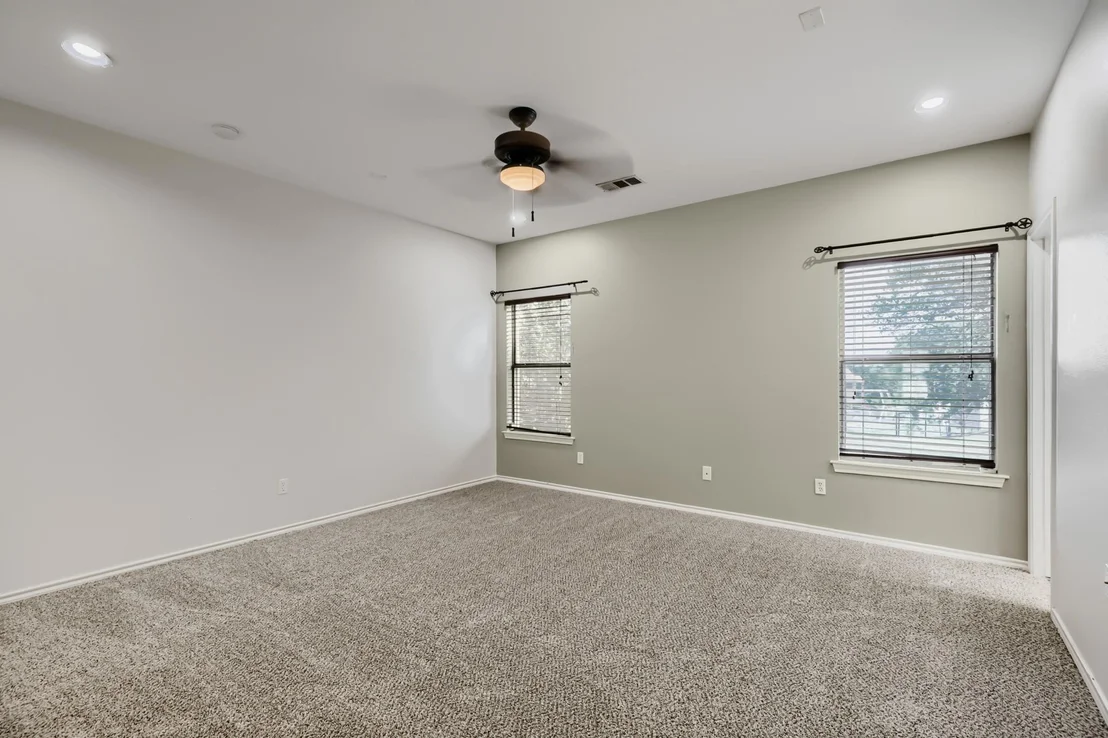 Photo of 131 Avalon Drive