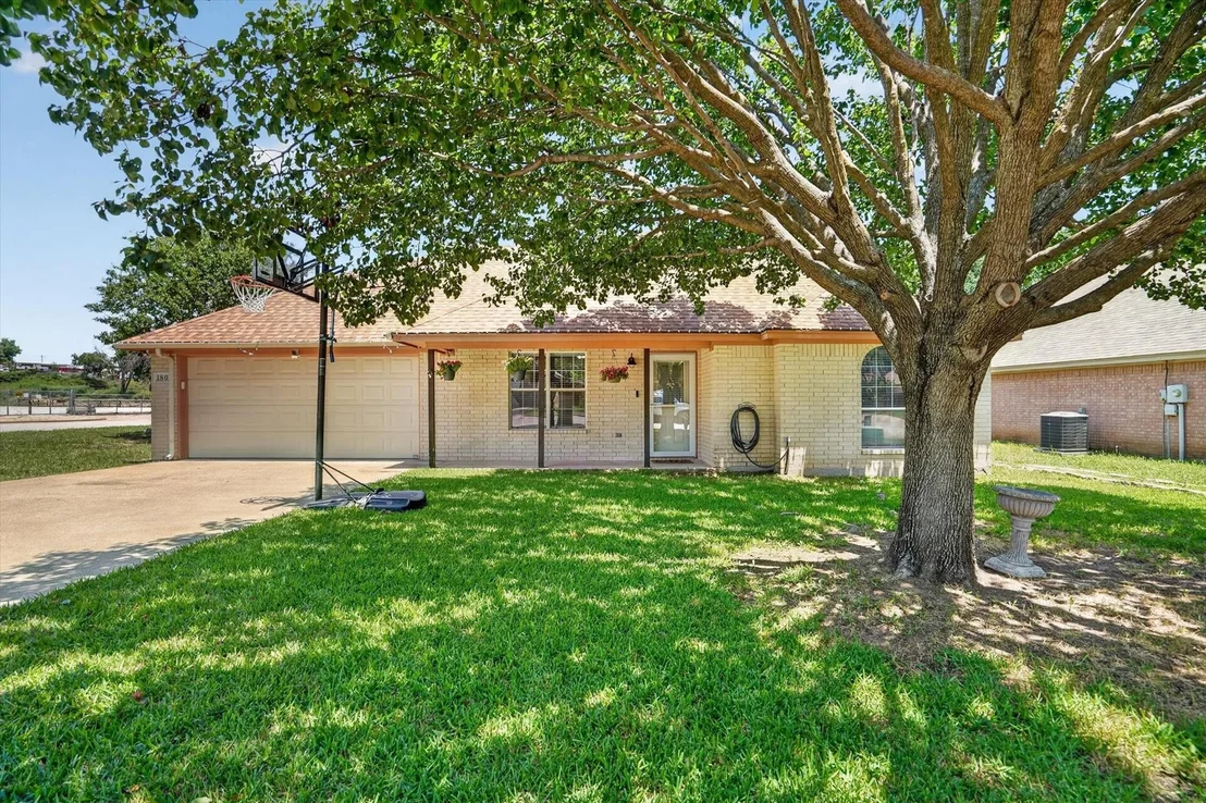Photo of 1801 Rayna Drive