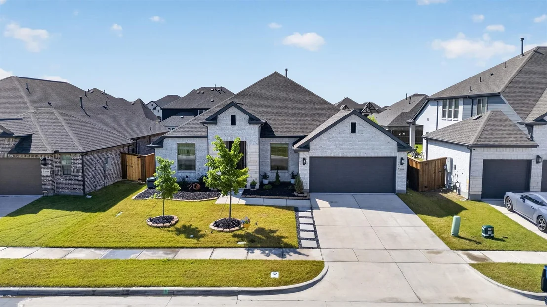 Photo of 1121 Alaska Drive
