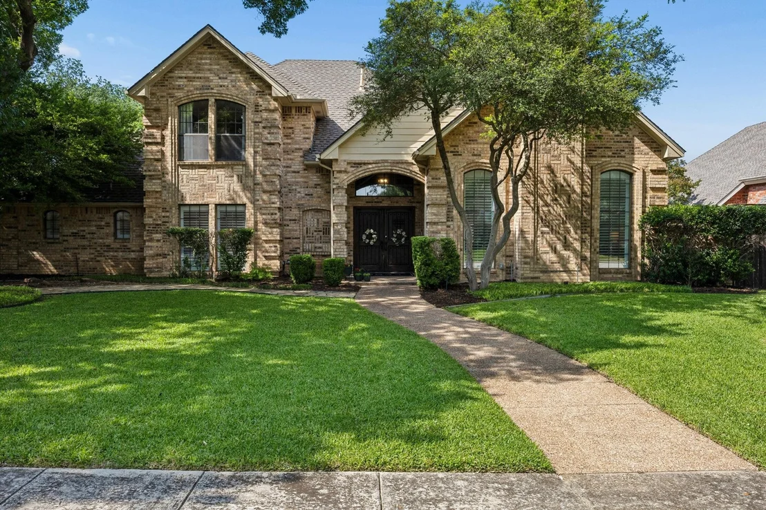 Photo of 5833 Gallant Fox Lane